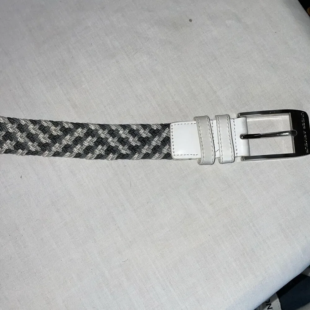 Under Armour Stretchy Belt Men’s Size 45” Gray White Fabric Adjustable Buckle